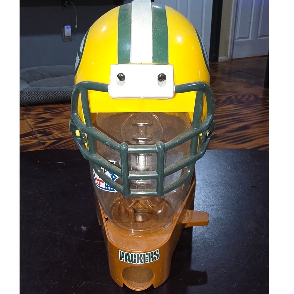 Green Bay Packers NFL Football Helmet Gumball Machine Coin Bank Vintage Style